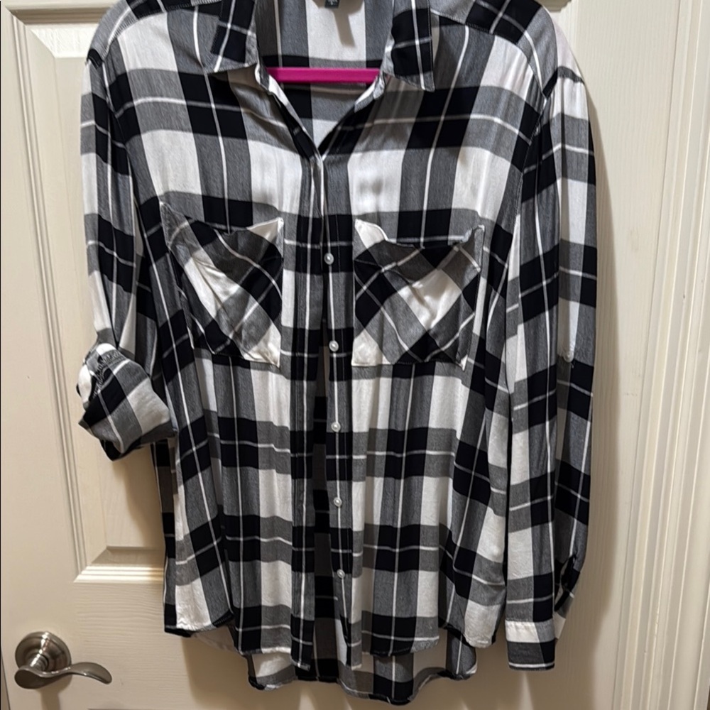 Express Black and White Plaid Button Down Shirt
